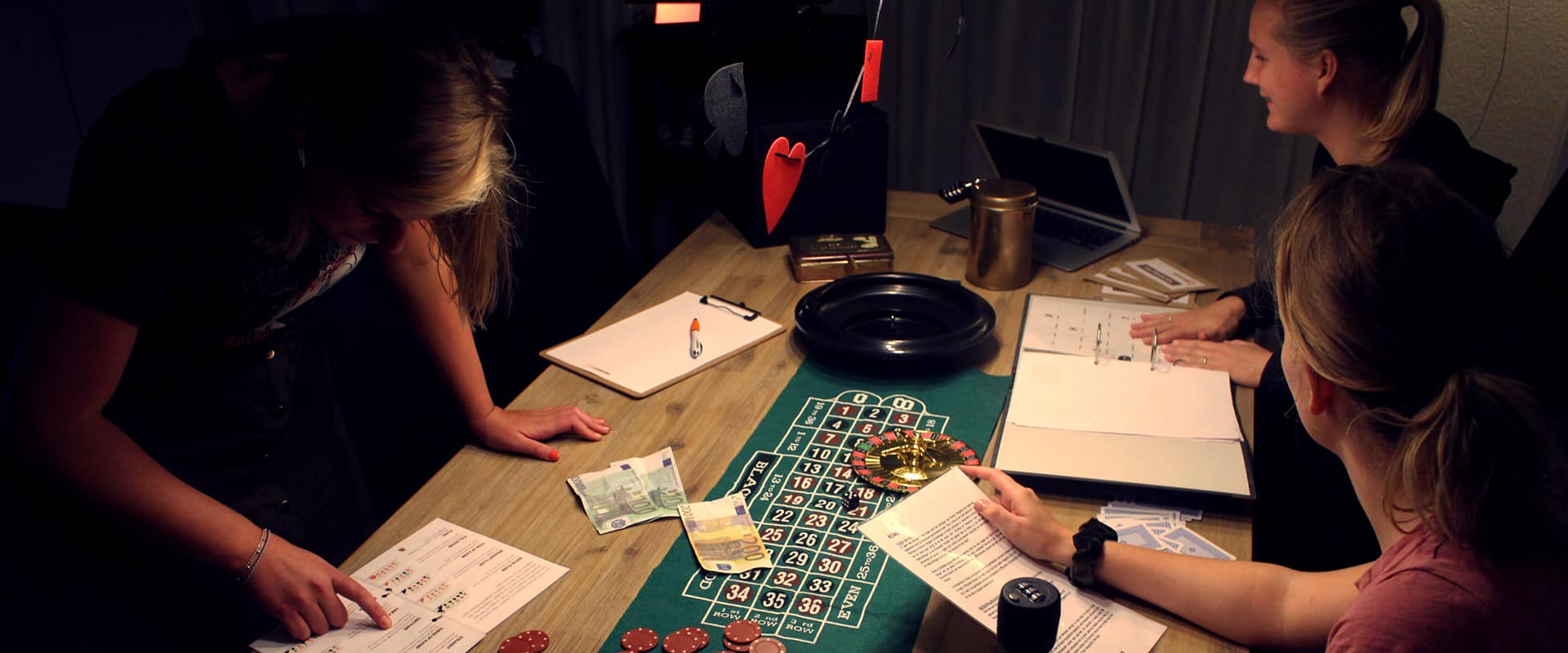 Codekrakers escape room voor thuis | Escape room op locatie